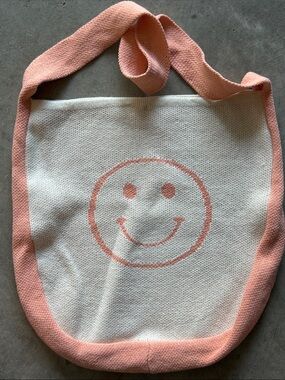 White Knit Tote with Peach Trim and Logo Circle